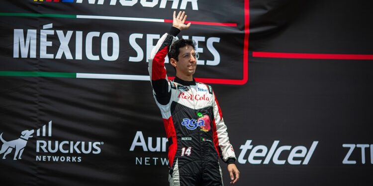 AGA Racing Team y Alex de Alba Jr., ponen la mira en visita de NASCAR México Series a Tulum