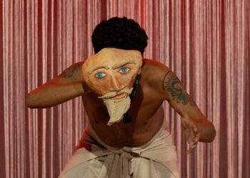 Yo Marcos, una reflexión escénica sobre la identidad y la memoria