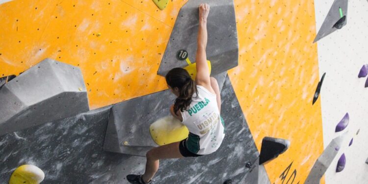 Puebla avanza a la gran final de escalada deportiva