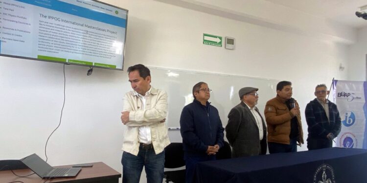 Participa B5M de la BUAP en clase maestra internacional sobre Física de partículas