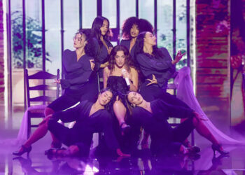 Lola Índigo deslumbra en la cuarta edición de Billboard Mujeres Latinas en la Música 2026