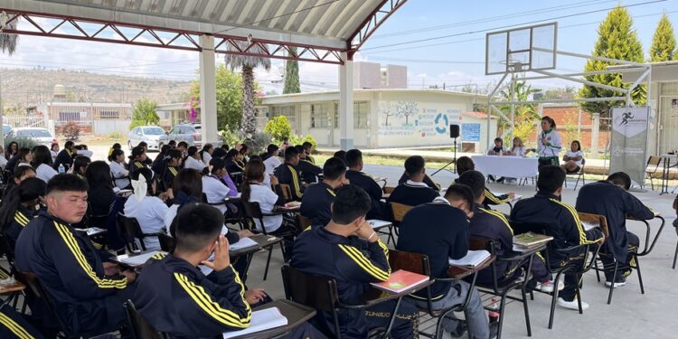 Refuerzan educación preventiva en Ocoyucan con talleres