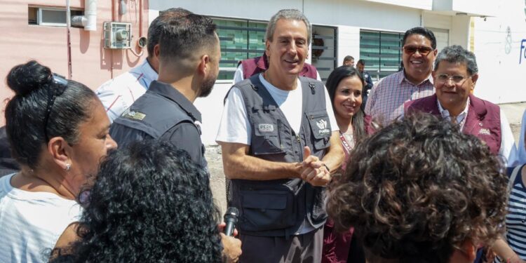 Supervisa Pepe Chedraui rehabilitación vial en San Baltazar Campeche