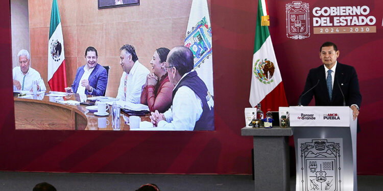 Apoyo y colaboración entre la SEP Puebla y sindicatos del sector educativo