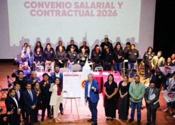 Anuncian Tonantzin Fernández y Leobardo Soto aumento salarial para trabajadores sindicalizados de San Pedro Cholula