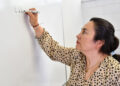 “Sigan sus sueños, hagan planes de vida y tendrán satisfacción por sus logros”: Dra. Mireya Tovar Vidal