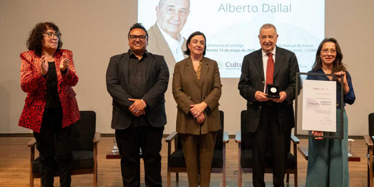 Alberto Dallal, Medalla Bellas Artes 2026
