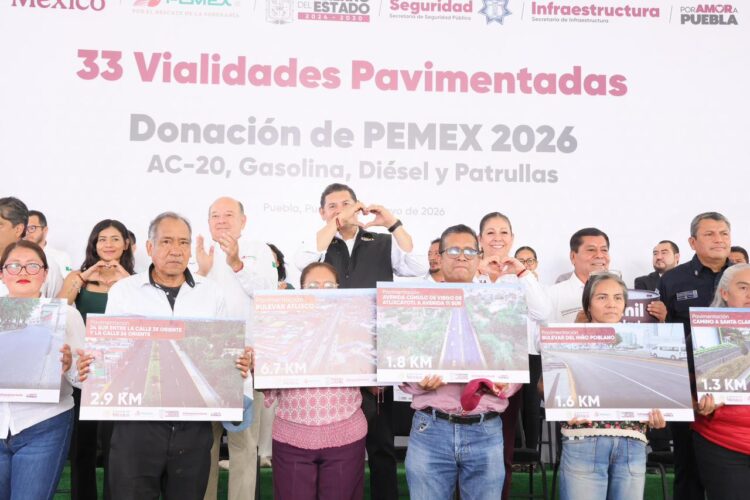 PEMEX premia recuperación de hidrocarburos en Puebla con cuarta entrega de pétreos