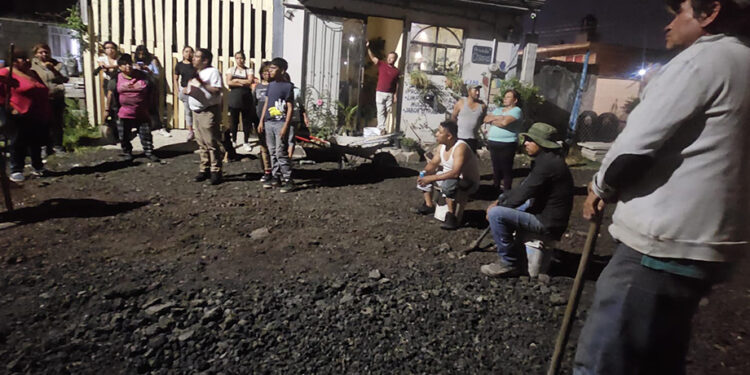 La colonia de la Celerino, trabajando y en pie de lucha