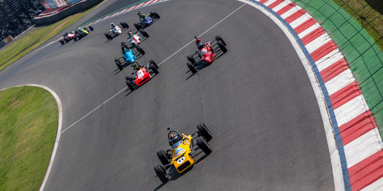 Llegan más extranjeros al Campeonato Vintage Fórmula Ford en el AHR