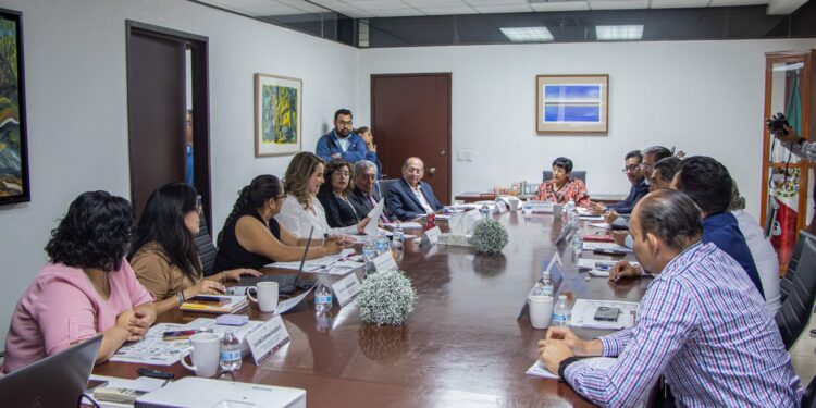 Instala Gobierno Estatal Comité para evaluación y otorgamiento de concesiones
