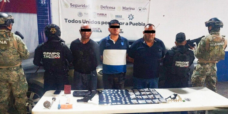 Respuesta inmediata de SSP y SEMAR permite detención de tres presuntos asaltantes