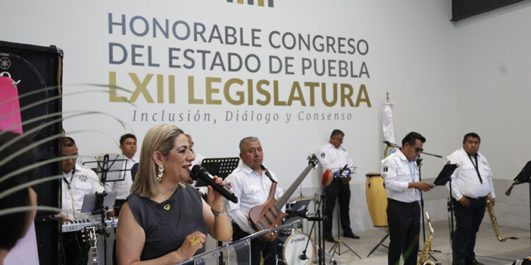 El Congreso del Estado reconoce la labor y el compromiso de las madres trabajadoras del Poder Legislativo