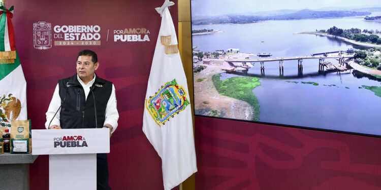 Puente de la Transformación, obra de justicia social, y humanismo: Armenta Mier