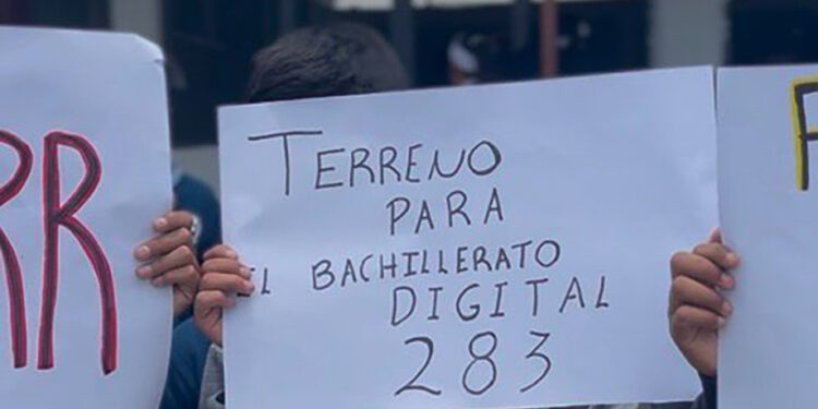 La contradicción de clase en la educación pública