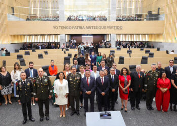 Presea General Ignacio Zaragoza exalta el servicio, la lealtad y el Amor por Puebla