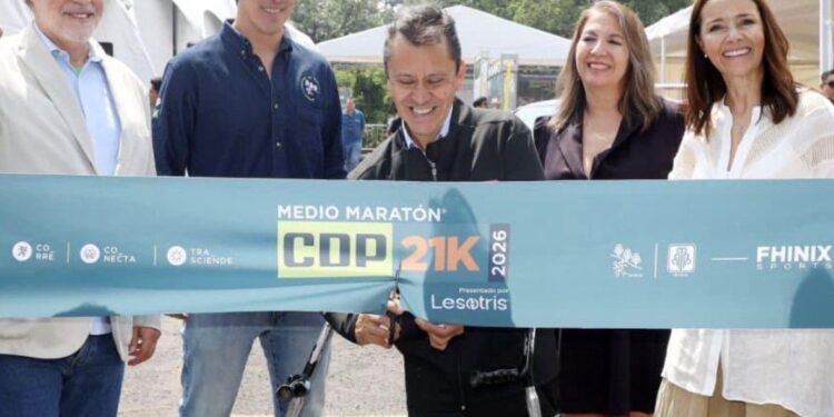 El Medio Maratón del Día del Padre entrega el Premio Eduardo Castañón 2026 a Fernando Vargas «Pato Fiel»