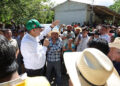 Gobierno estatal despliega maquinaria y apoyos sociales para atender emergencia en la Sierra Negra