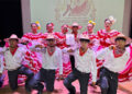 Ganan concurso de baile folclórico