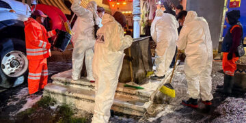 Realiza Gobierno de Pepe Chedraui mantenimiento y limpieza de contenedores soterrados en Los Sapos y Teatro Principal