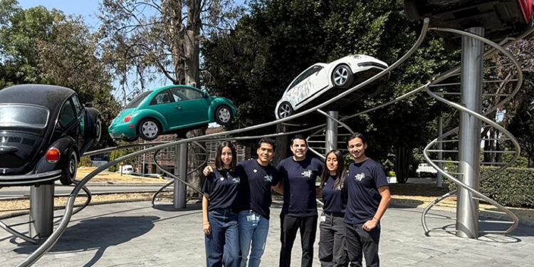 Estudiantes de Anáhuac Puebla desarrollan proyectos estratégicos para Volkswagen