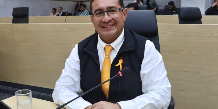 Propone Pável Gaspar acciones para la protección de menores víctimas de violencia sexual y familiar