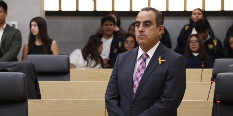 Promueve diputado Óscar Mauricio Céspedes iniciativa para fortalecer la Defensoría Pública en Puebla