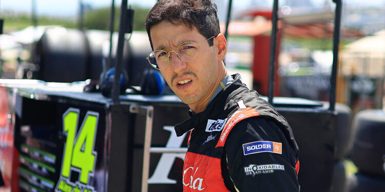 AGA Racing Team y Alex de Alba Jr., los más rápidos en prácticas de NASCAR México Series en Querétaro
