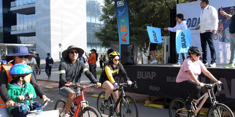 Realizan Rodada del Día del Padre BUAP 2026