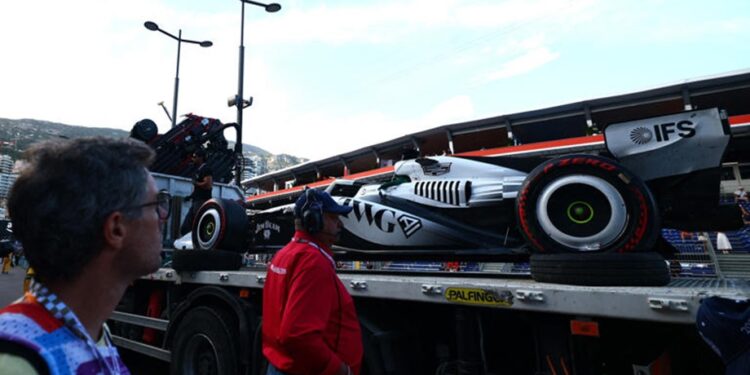 «Checo» Pérez terminó la segunda práctica en Mónaco en el 18vo