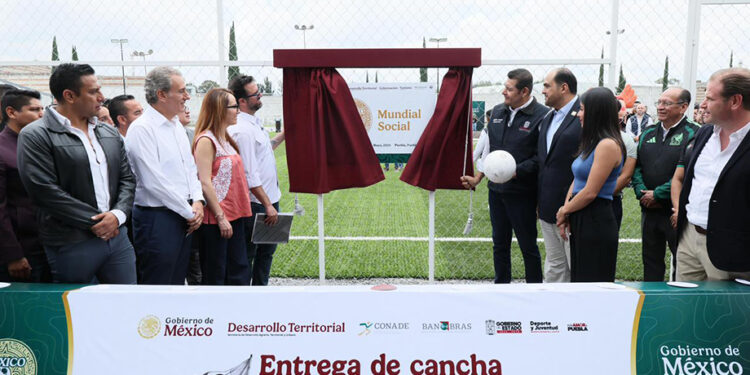 Consolidan Gobierno Federal y Estatal, espacios deportivos como motor de Bienestar