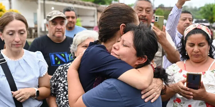 “Se gobierna escuchando al pueblo”: Claudia Sheinbaum inaugura obras para prevenir inundaciones en 5 comunidades de Veracruz