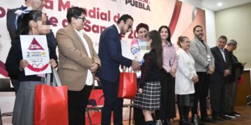 Presentan modelo educativo para impulsar donación altruista de sangre