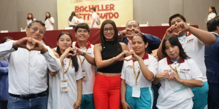 Reconoce COBAEP talento y excelencia de 94 estudiantes