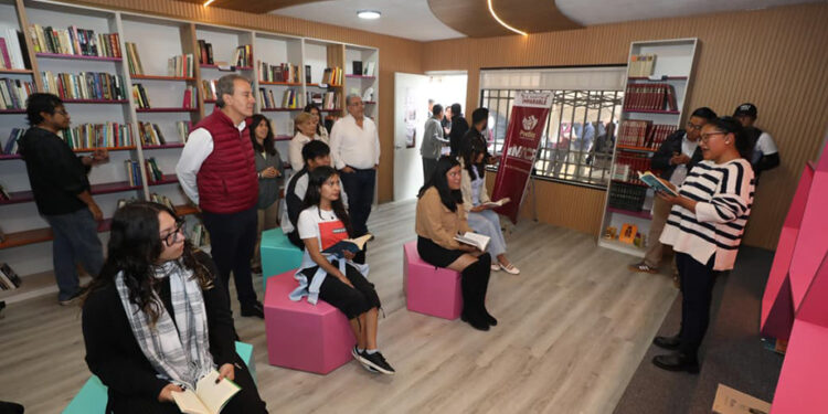 Pepe Chedraui impulsa el fomento a la lectura con Biblioteca en San Ramón