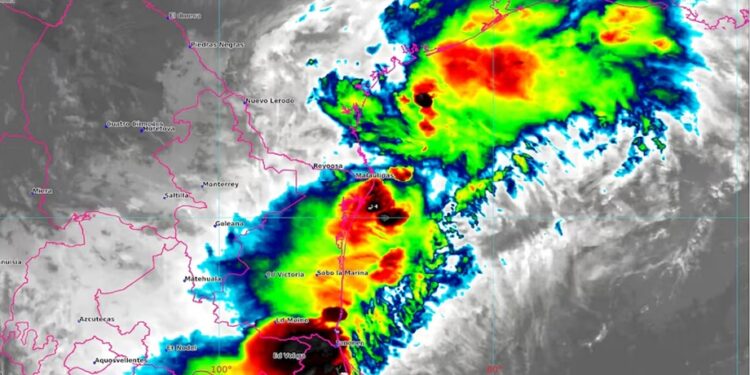 Formación de ciclón tropical 1 en el Golfo de México traerá lluvias a varios Estados