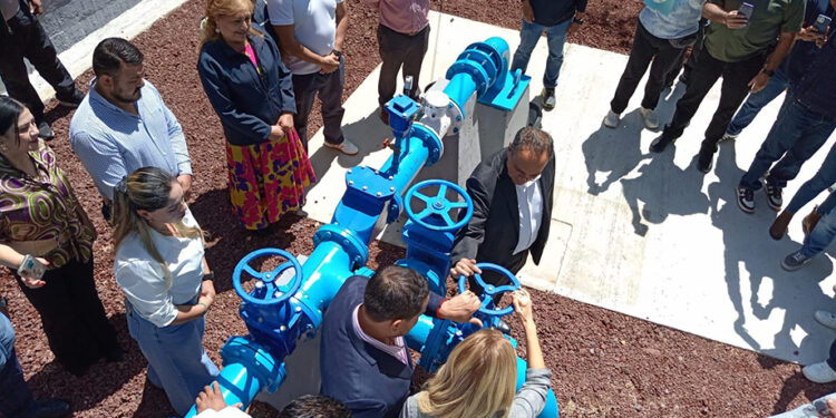 Hoy Tecamachalco tiene más agua con nuevo pozo El Pescador, resultado del diálogo en Huixquilucan