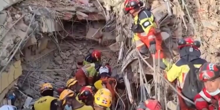 Se eleva a 1943 los fallecidos y 10571 los heridos el saldo de terremotos en Venezuela