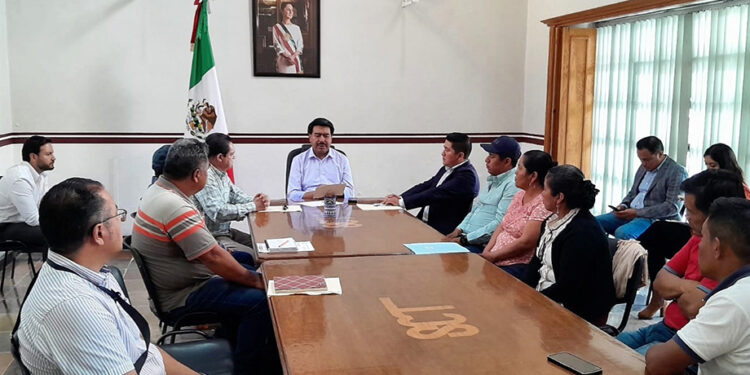 Destaca diputado Rosalío Zanatta colaboración y coordinación para el mejoramiento de la infraestructura carretera