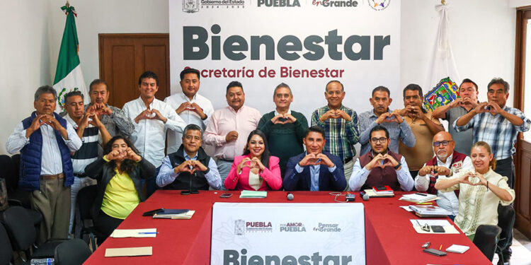 Tonantzin Fernández gestiona más obra comunitaria para las juntas auxiliares de San Pedro Cholula