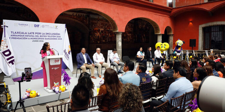 Reconoce Teletón al CRIAT como uno de los mejores centros especializados del país