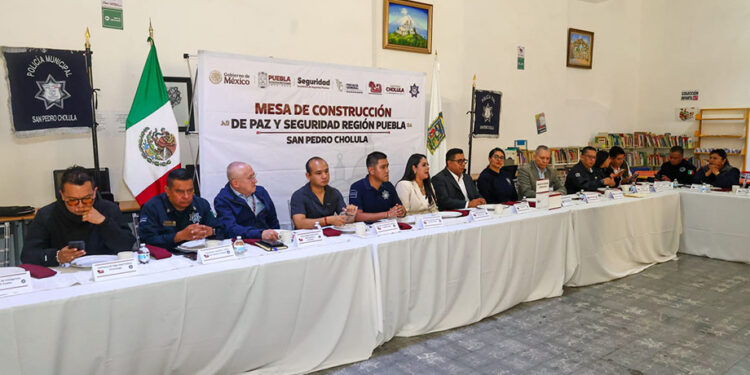 Tonantzin Fernández encabeza Mesa de Construcción de Paz y Seguridad Región Puebla para fortalecer la coordinación interinstitucional