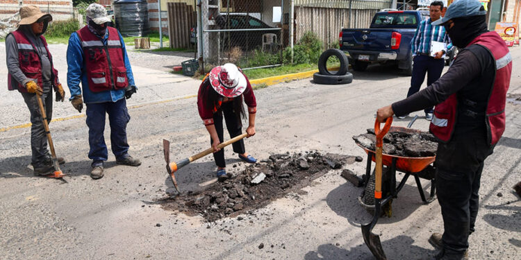 Tonantzin Fernández impulsa el programa de bacheo más amplio en la historia reciente de San Pedro Cholula