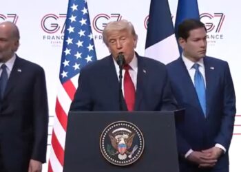 Trump vuelve a faltar el respeto a Claudia Sheinbaum llamándole «mujer muy asustada»