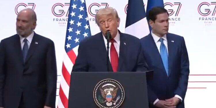 Trump vuelve a faltar el respeto a Claudia Sheinbaum llamándole «mujer muy asustada»