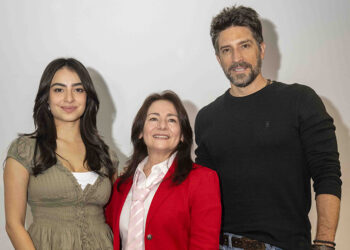 Valentina Buzzurro y David Chocaro son los protagonistas de “Te esperaba”