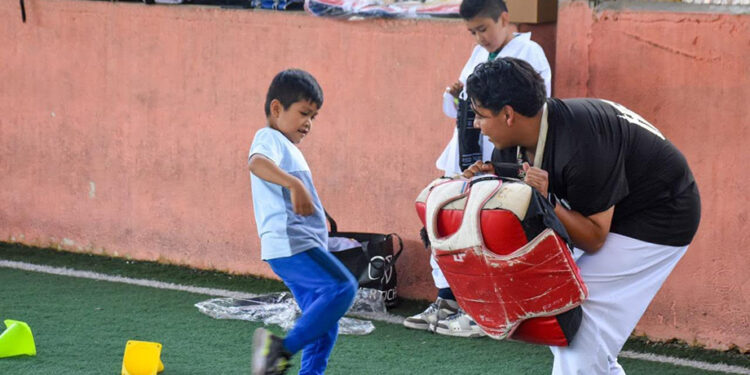 Impulsan el desarrollo de los hijos del pueblo trabajador