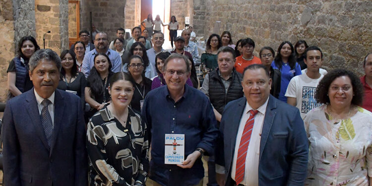 Presentan en BUAP Librerías de Zacatlán la obra El último campeonato mundial