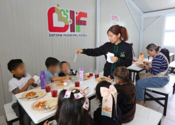 MariElise Budib garantiza una alimentación nutritiva para las y los niños con nuevo desayunador escolar en La Flor