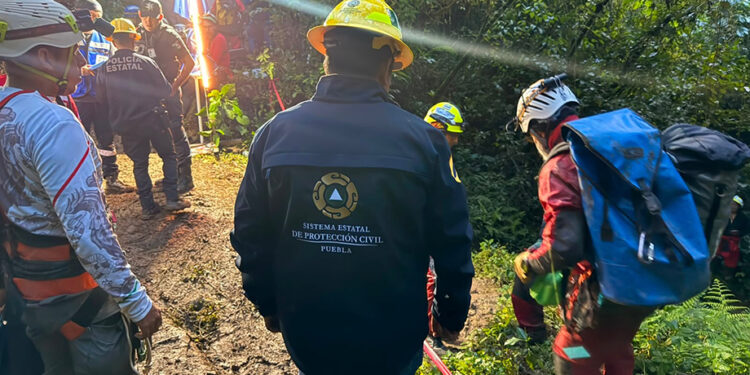 Localiza Protección Civil dos cuerpos en Grutas de Chichicazapa